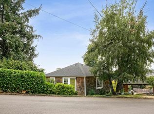 910 Terrace Dr NW, Salem, OR 97304