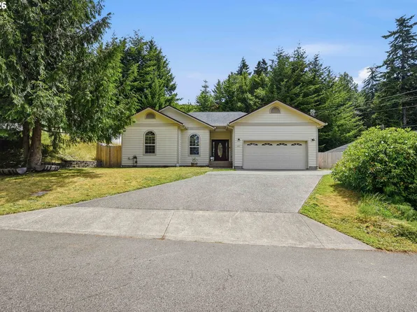 644 9th Ave, Coos Bay, OR 97420
