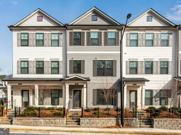 424 Stovall Pl, Woodstock, GA 30188