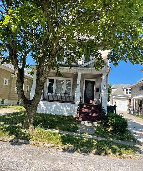 30 Blake St #LOWER
