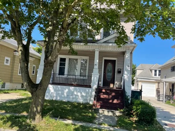 30 Blake St, Buffalo, NY 14211