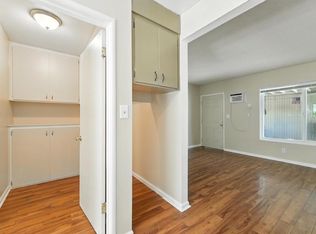 132 W 18th St APT 11, Merced, CA 95340