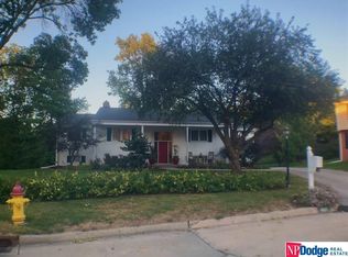 407 S 116th St, Omaha, NE 68154