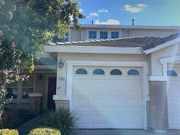 2nd image of 330 Bombay Cir