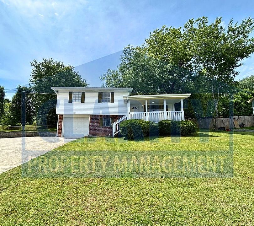 1st image of 3891 Rolling Brook Cir NE