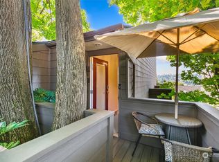 3030 14th Ave W APT 301, Seattle, WA
