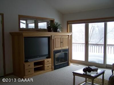 3rd image of 1423 Melvina Ln SW