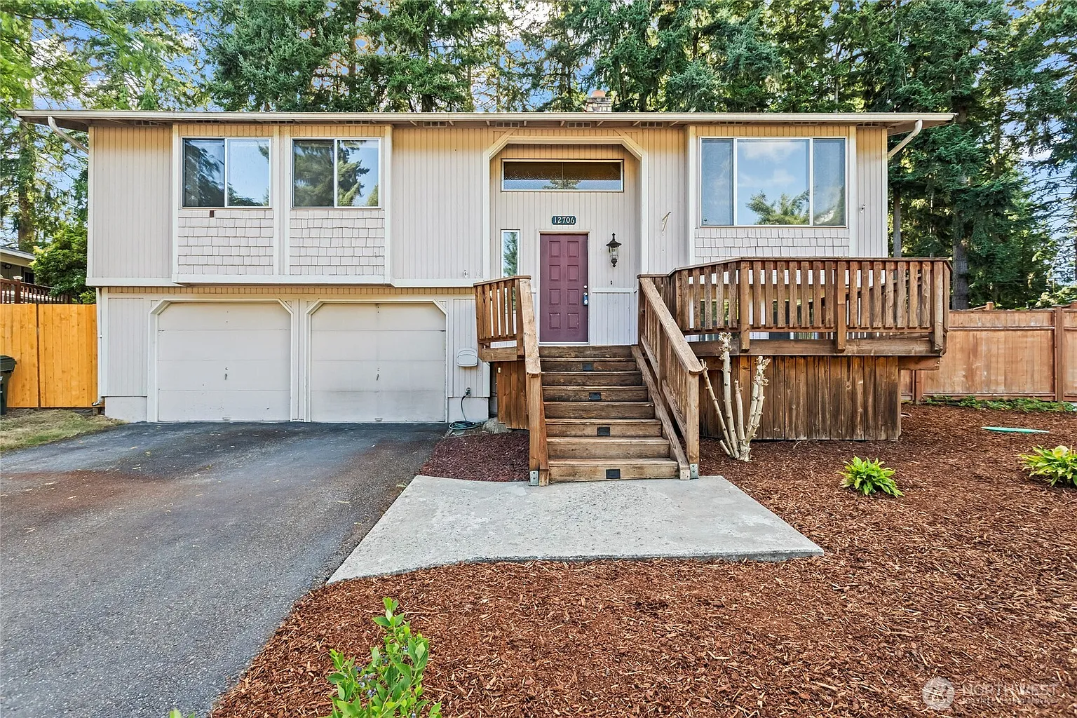12706 125th Avenue Ct E photo 1
