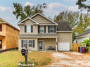 2220 Vicker Ave, Chesapeake, VA 23324
