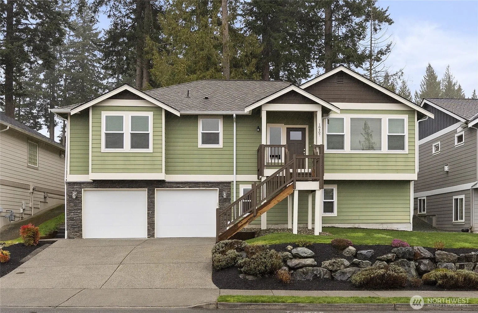 18407 Hawksview Drive photo 1