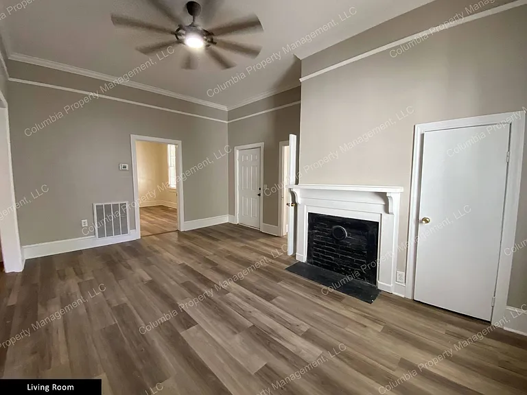 527 Georgia St — Photo 2