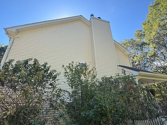 5th image of 43 N Cozine Road