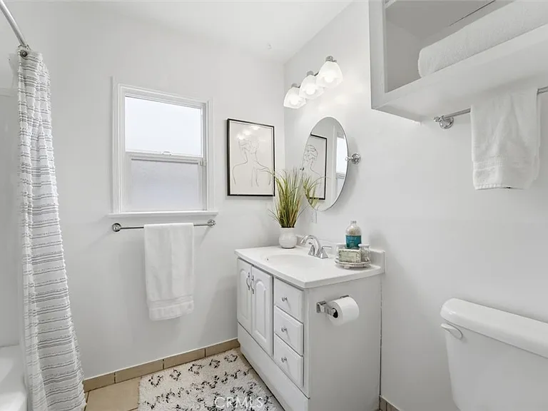 11937 S La Cienega Blvd — Photo 18
