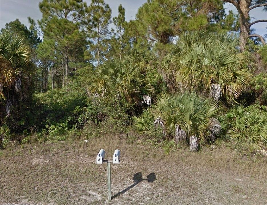 1st image of 1247 Chrysler St