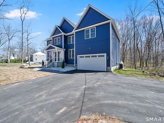 3rd image of 39 lafayette Road