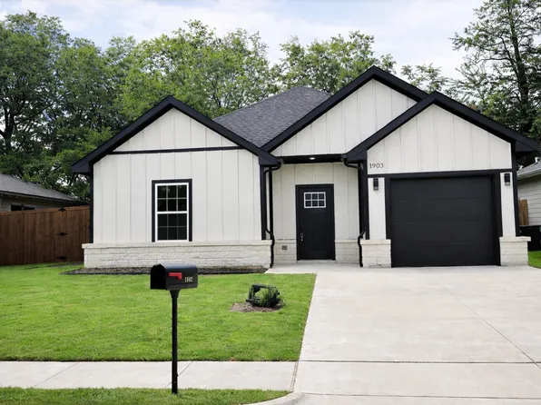 1903 King St, Greenville, TX 75401