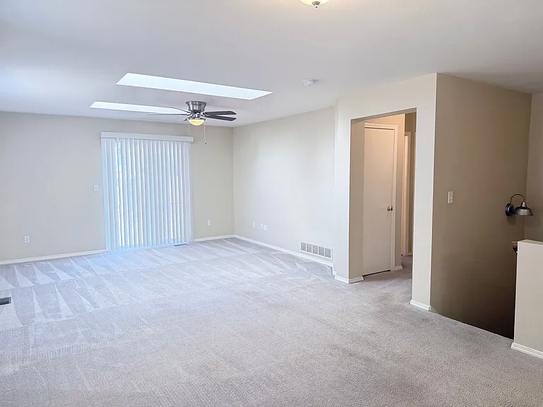 12553 Catch Pen Rd — Photo 4