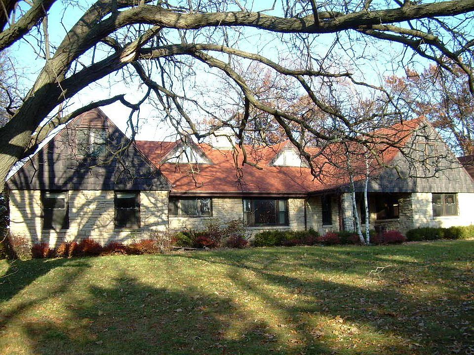 701 Hill Drv. Rock Falls, Il.