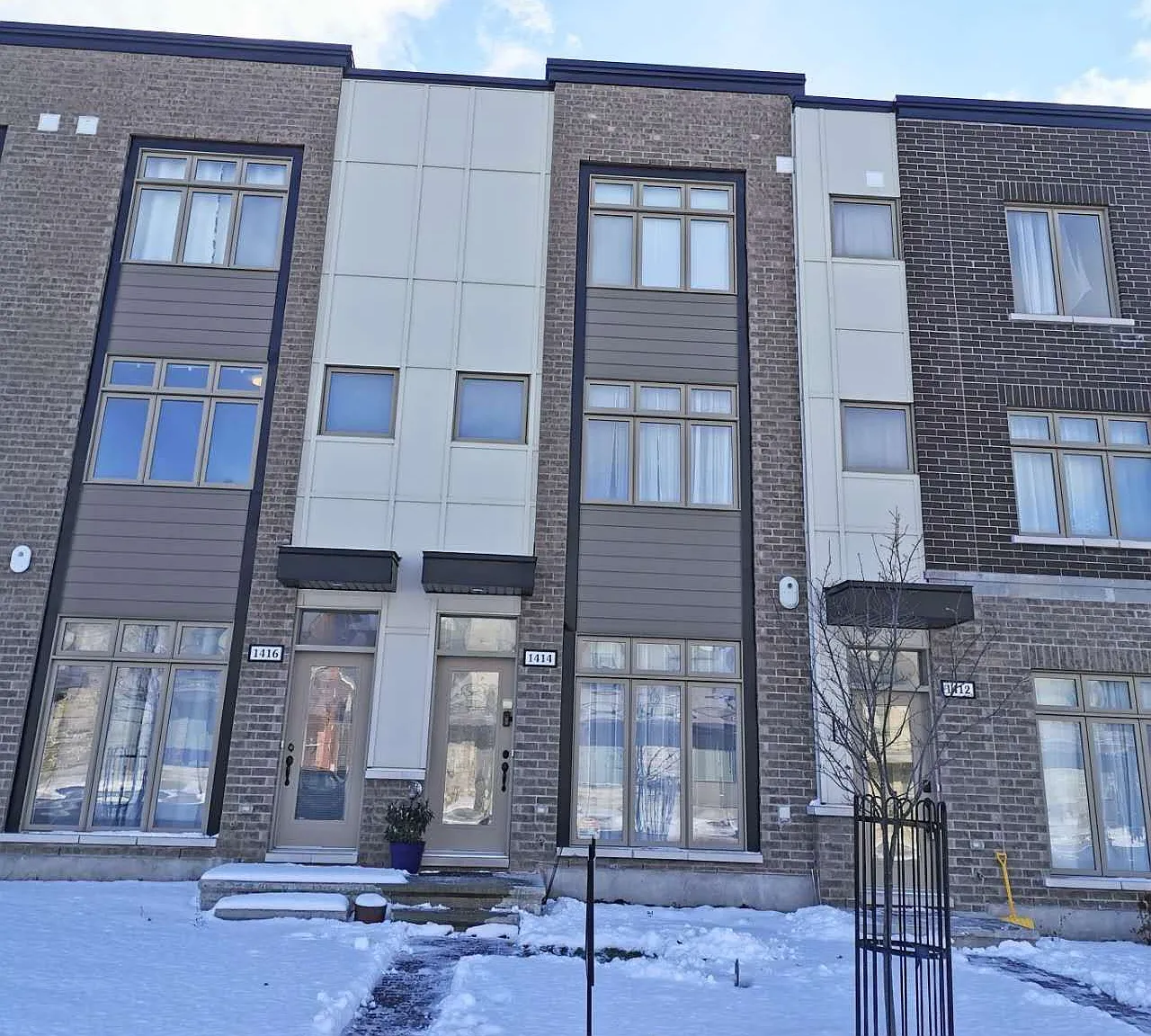 2 bed, $2,600 — Photo 1