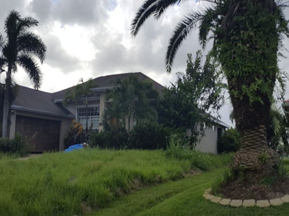 3rd image of 2616 SW Acacia Ave