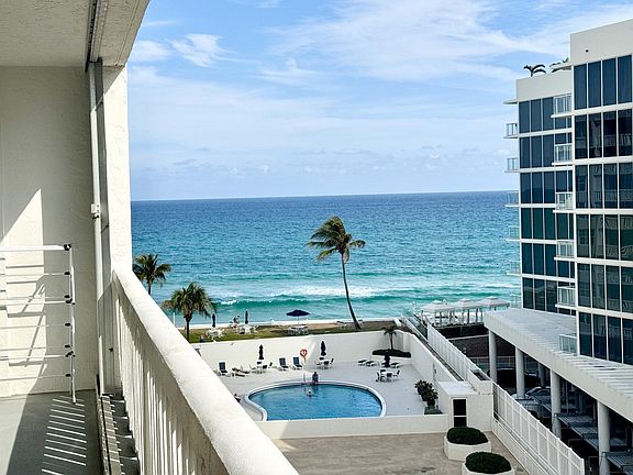 4th image of 3570 S Ocean Boulevard #708