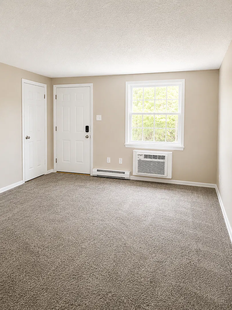 Bentley Woods — Photo 2