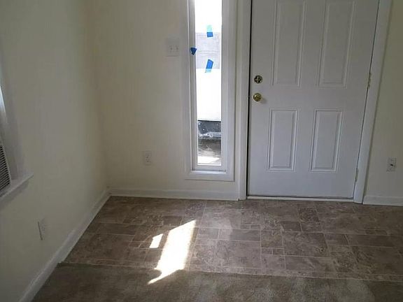 5th image of 2507 Arctic Ave