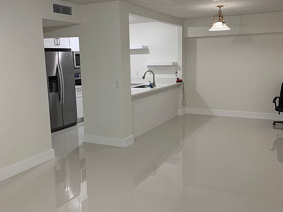 5th image of 5960 SW 44th Ter