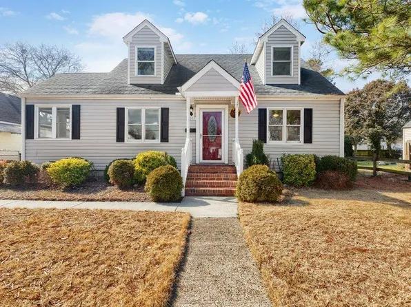 7803 Ruthven Rd, Norfolk, VA 23505