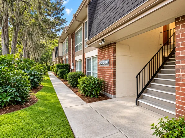 1700 SW 16th Ct, Gainesville, FL