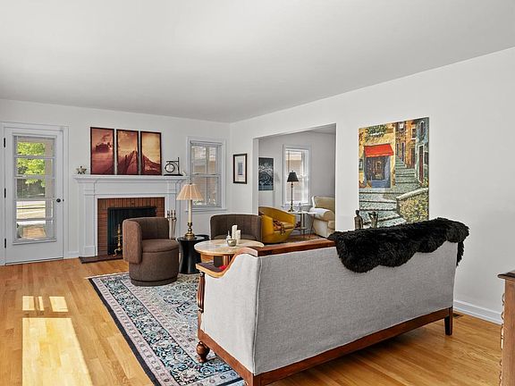 4th image of 1212 Fairmont LANE