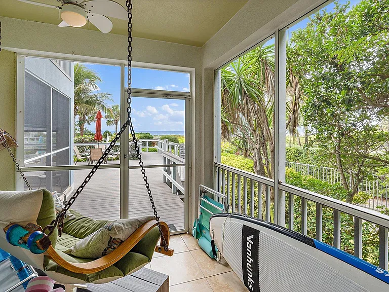 5621 Gulf Of Mexico Dr #103 — Photo 30