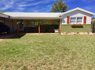 506 NW Avenue I, Seminole, TX 79360