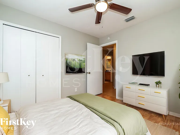 11764 Shirburn Cir — Photo 15