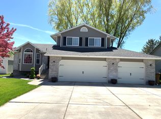 637 Mathew St, Chubbuck, ID 83202