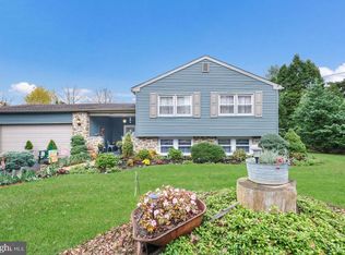 885 County Line, Warminster, PA 18974