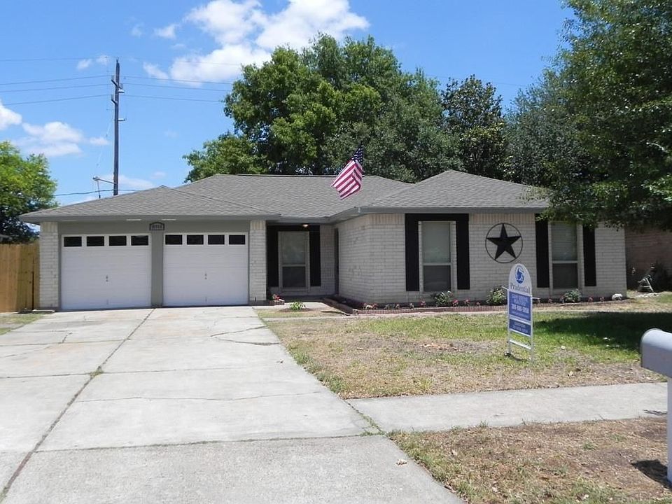 1st image of 10906 Vanderford Dr