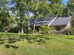 110 Acker Dr, Ada, OK 74820