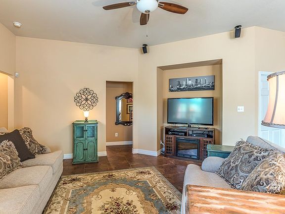4th image of 4615 Red Lake Ln