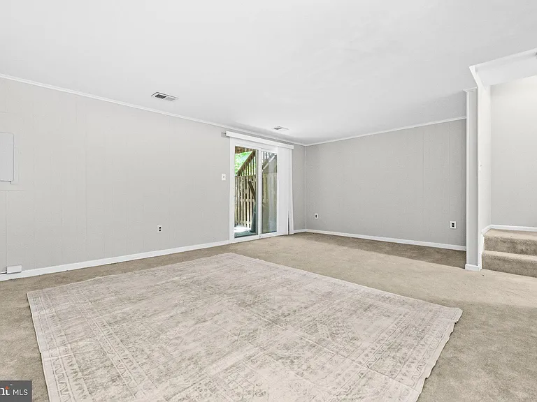 6088 Heatherwood Dr — Photo 19
