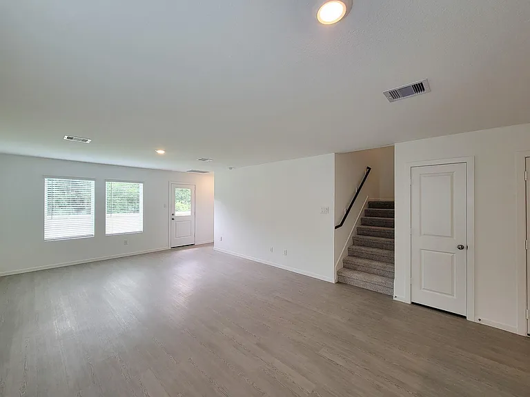 25588 Rose Creek Dr — Photo 19