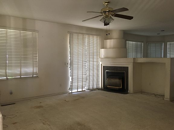 Additional Living Room