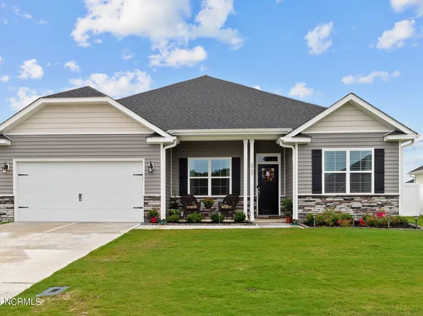 2727 Luna Lane, Winterville, NC 28590