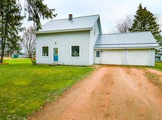 204 S 5th St, Abbotsford, WI 54405