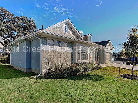 3rd image of 710 Arrow Point Dr Unit 25