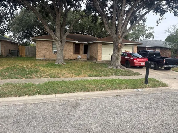 2129 Meadowgrove Dr, Corpus Christi, TX 78414