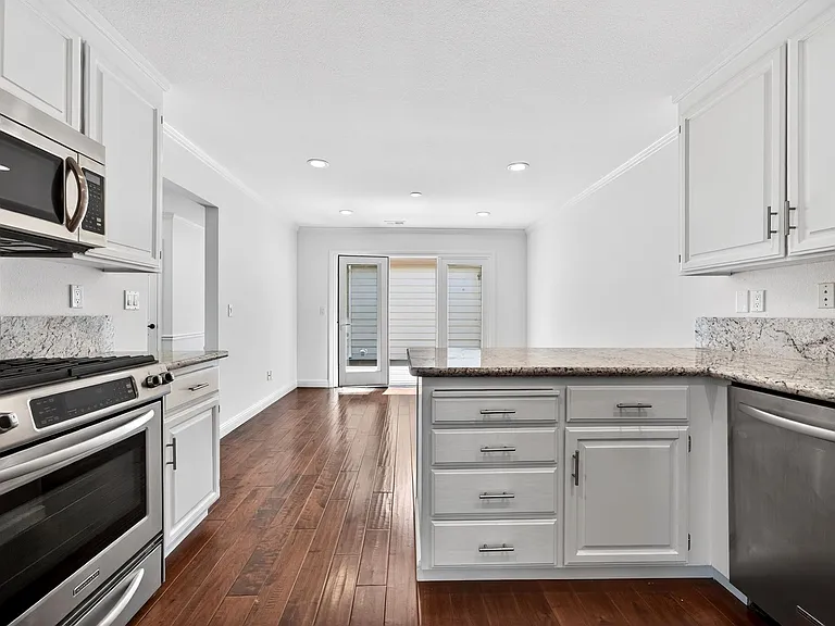 1819 Mockingbird Pl — Photo 11