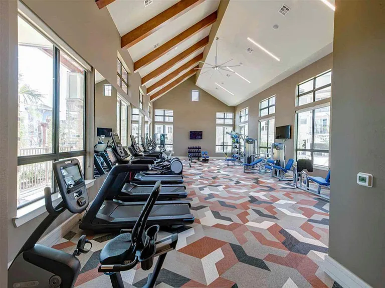 The Pointe at Valley Ranch Town Center — Photo 41