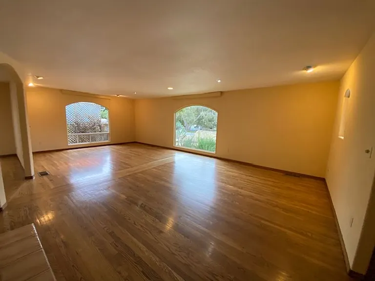 835 Seventeen Mile Dr — Photo 5