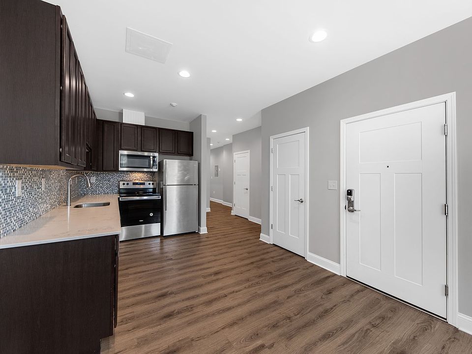 1st image of 534 Madison Ave APT 1